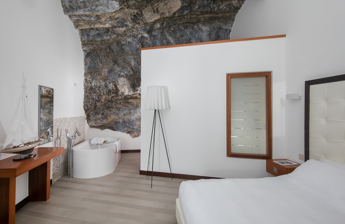 Imagen de la habitación del Hotel Casa Angelina. Foto 12