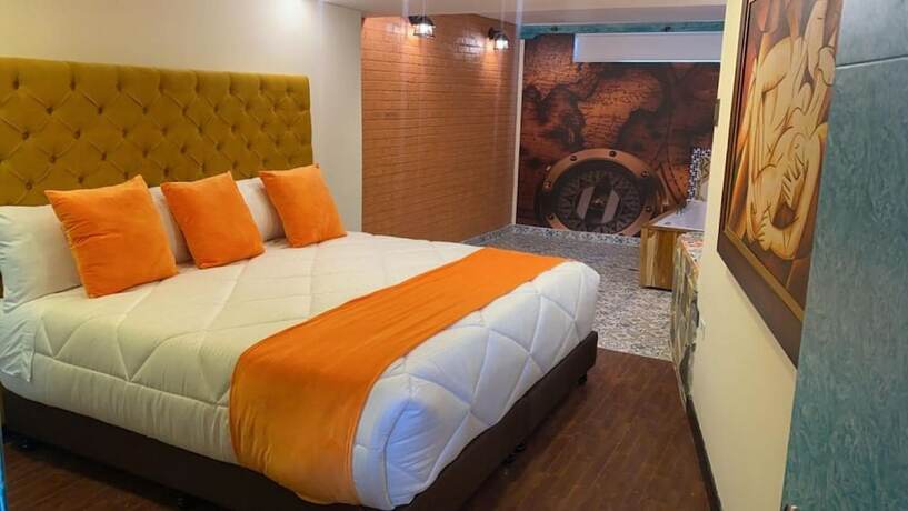 Imagen de la habitación del Hotel Casa Antigua, Bogot&aacute;. Foto 19