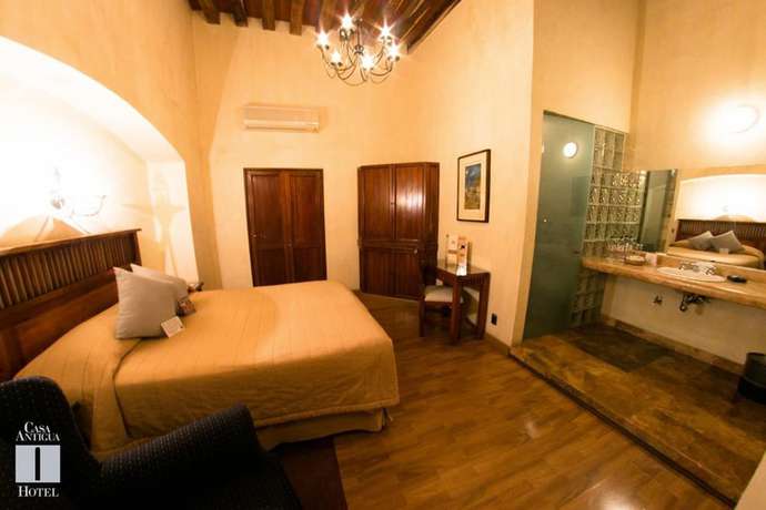 Imagen de la habitación del Hotel Casa Antigua, Oaxaca de Ju&aacute;rez. Foto 11
