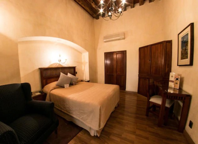 Imagen de la habitación del Hotel Casa Antigua, Oaxaca de Ju&aacute;rez. Foto 12