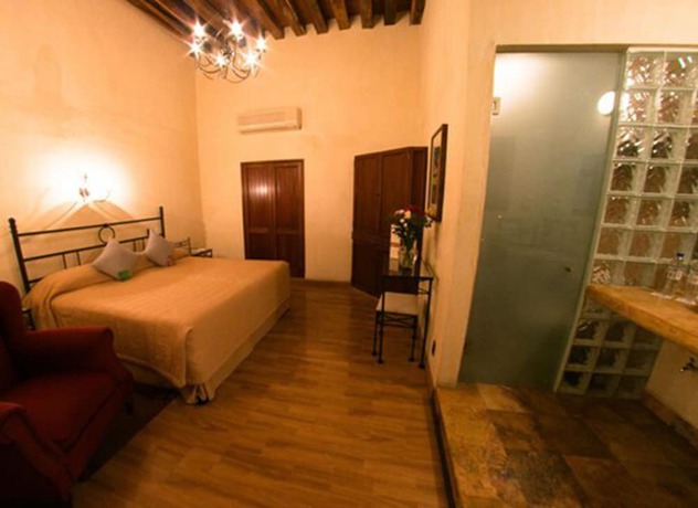 Imagen de la habitación del Hotel Casa Antigua, Oaxaca de Ju&aacute;rez. Foto 15