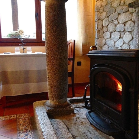 Imagen del bar/restaurante del Hotel Casa Arcas. Foto 2