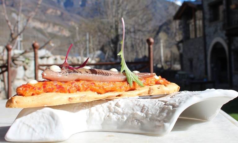 Imagen del bar/restaurante del Hotel Casa Arcas. Foto 4