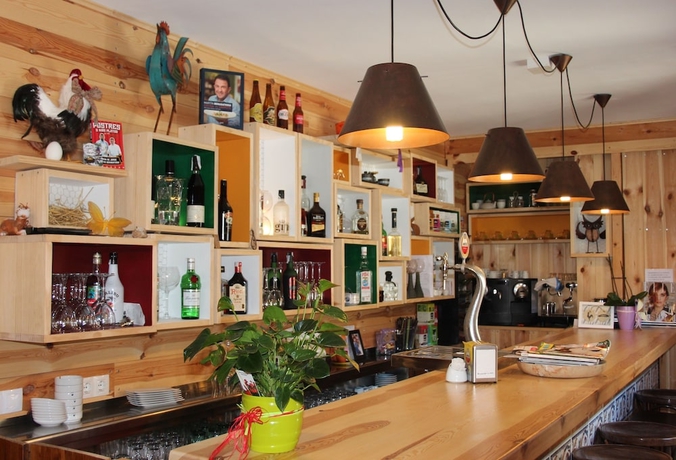 Imagen del bar/restaurante del Hotel Casa Arcas. Foto 9