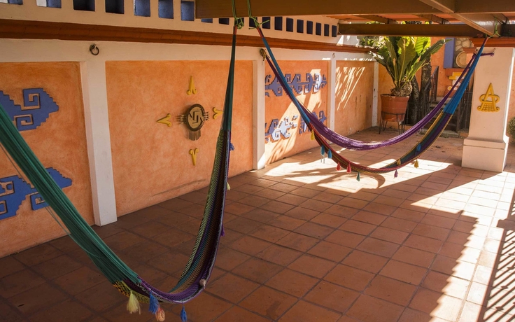 Imagen de los exteriores del Hotel Casa Arnel. Foto 14