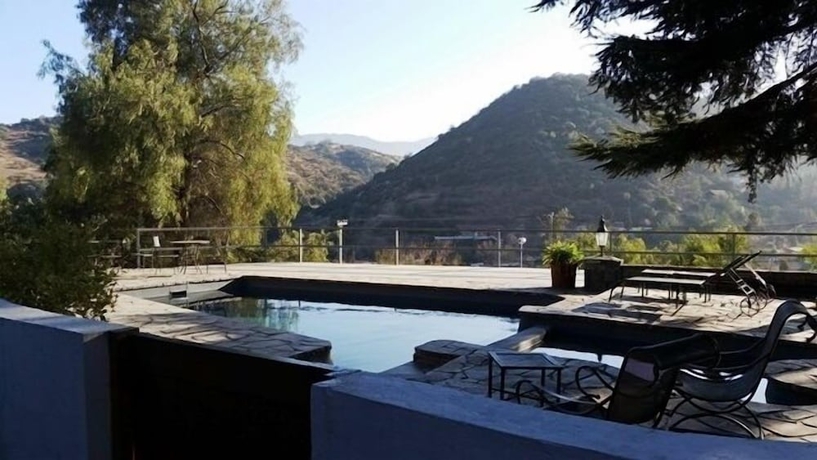 Imagen de la piscina del Hotel Casa Arrayan. Foto 19