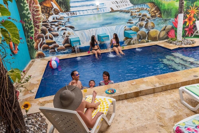 Imagen de la piscina del Hotel Casa Arrecife Spa. Foto 16