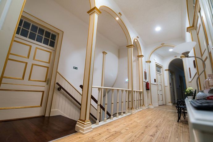 Imagen de los interiores del Hotel Casa Ateneu. Foto 9