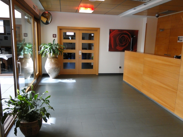 Imagen de los interiores del Hotel Casa Azcona. Foto 4