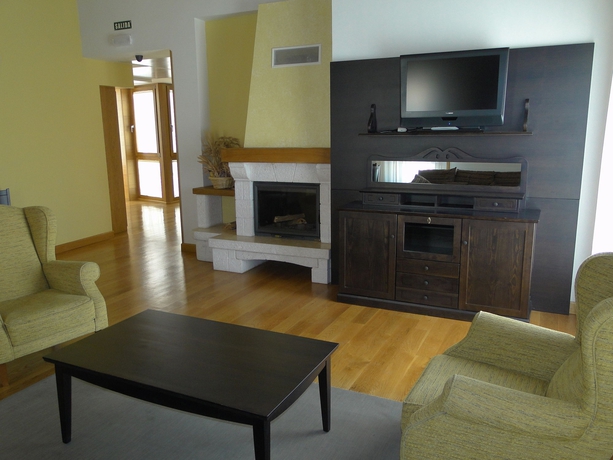 Imagen de los interiores del Hotel Casa Azcona. Foto 5