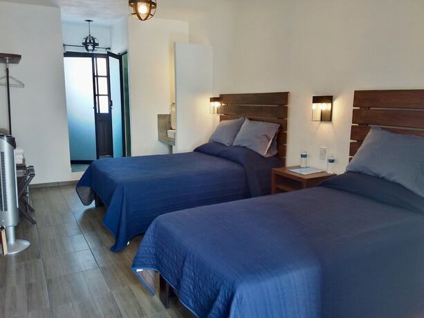 Imagen de la habitación del Hotel Casa Azul, Dolores Hidalgo. Foto 16