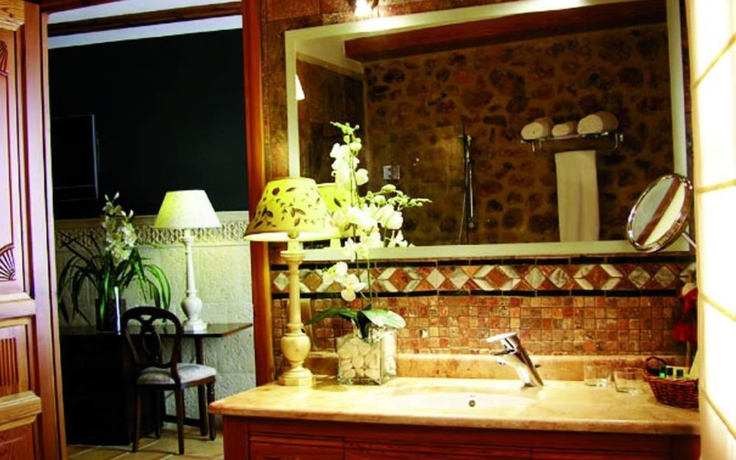 Imagen de la habitación del Hotel Casa Babel. Foto 13