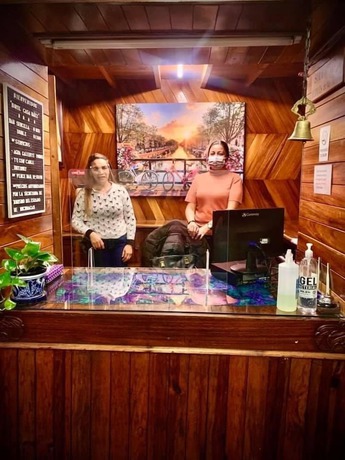 Imagen de los interiores del Hotel Casa Baez. Foto 19