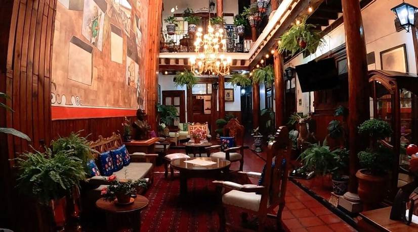 Imagen de los interiores del Hotel Casa Baez. Foto 20