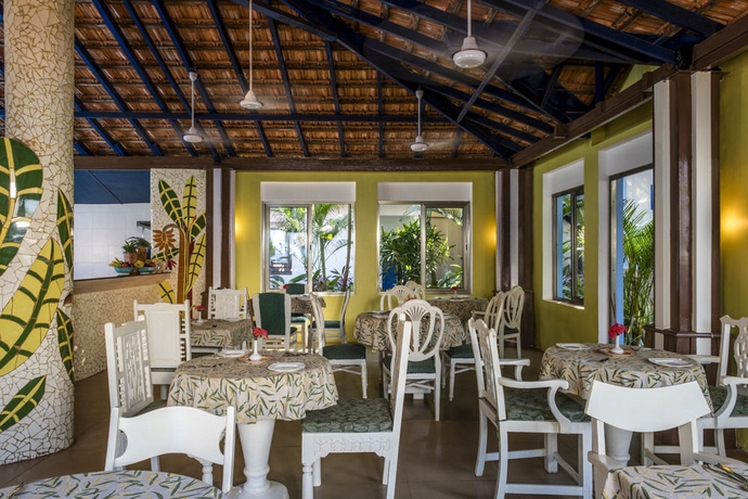 Imagen del bar/restaurante del Hotel Casa Baga. Foto 6