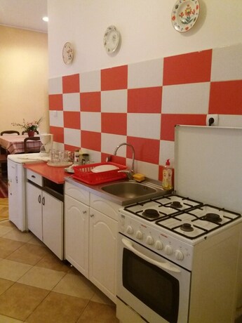 Imagen de la habitación del Hotel Casa Balcescu. Foto 39