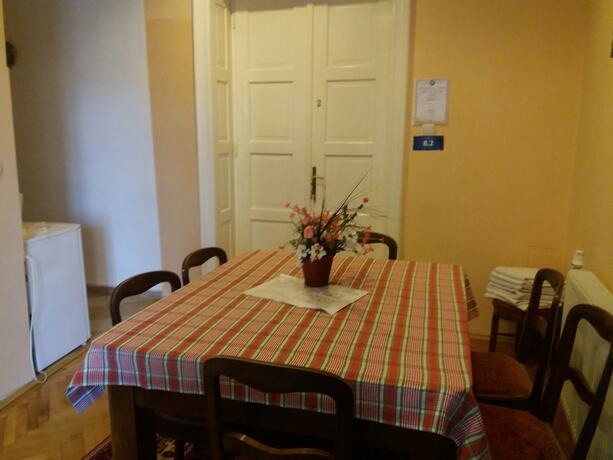 Imagen de la habitación del Hotel Casa Balcescu. Foto 40