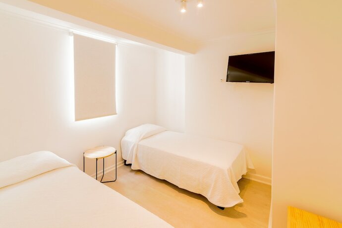 Imagen de la habitación del Hotel Casa Baquedano. Foto 20