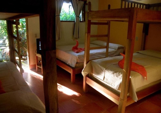 Imagen de la habitación del Hotel Casa Barcelona. Foto 9