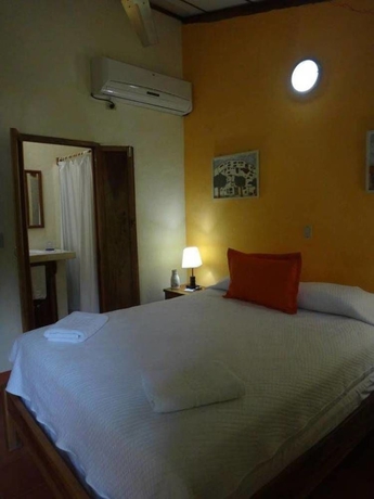 Imagen de la habitación del Hotel Casa Barcelona. Foto 11