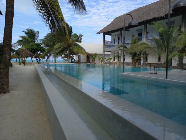 Imagen de la piscina del Hotel Casa Beach - Casa del Mar. Foto 15