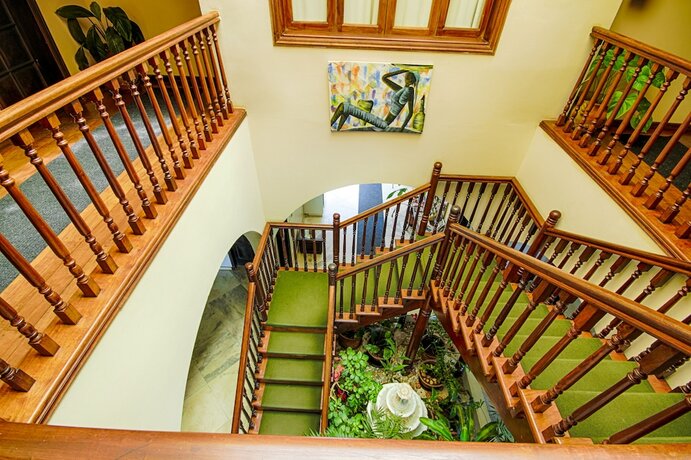 Imagen general del Hotel Casa Blanca, Hernandarias. Foto 10