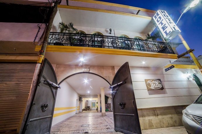 Imagen general del Hotel Casa Blanca, Iguala de la Independencia. Foto 4