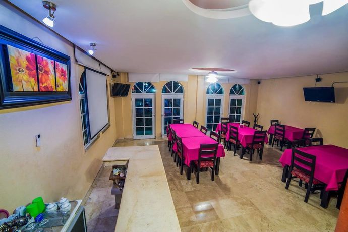 Imagen de los interiores del Hotel Casa Blanca, Iguala de la Independencia. Foto 17