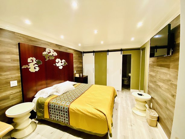 Imagen de la habitación del Hotel Casa Blanca Inn and Suites. Foto 16