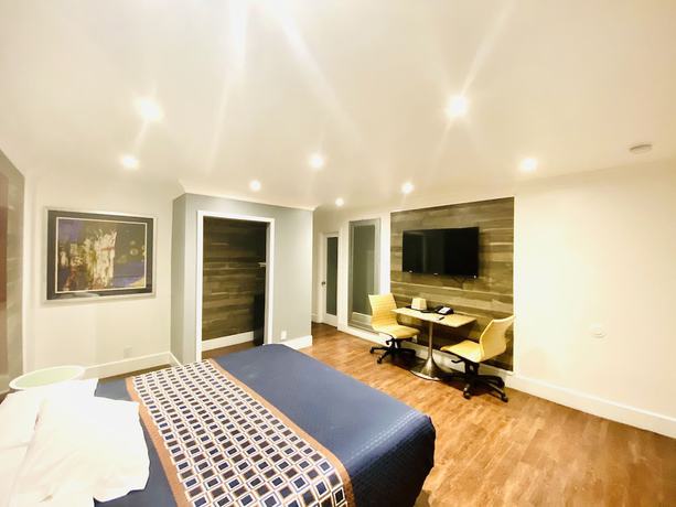 Imagen de la habitación del Hotel Casa Blanca Inn and Suites. Foto 18