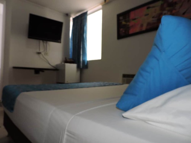 Imagen de la habitación del Hotel Casa Blanca Laureles. Foto 11