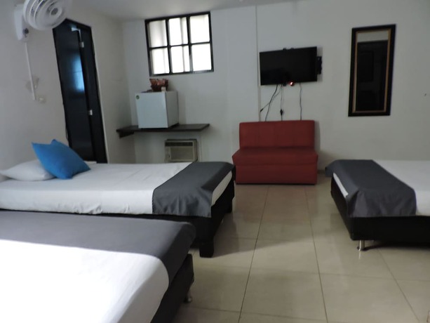 Imagen de la habitación del Hotel Casa Blanca Laureles. Foto 15