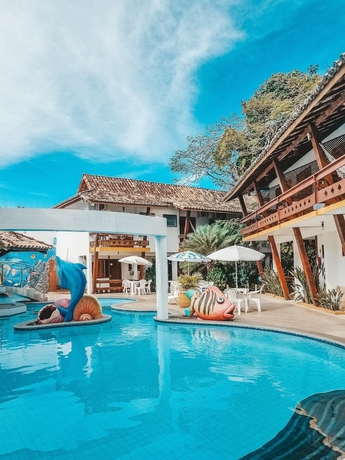 Imagen de la piscina del Hotel Casa Blanca Park. Foto 17