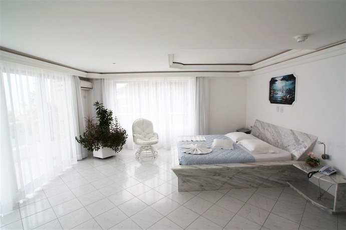 Imagen de la habitación del Hotel Casa Blanca, Paulista. Foto 2