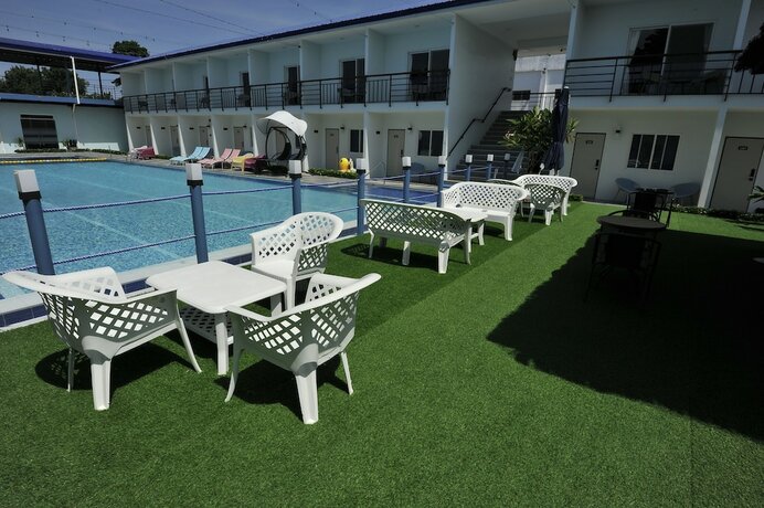Imagen del bar/restaurante del Hotel Casa Blu And Resort. Foto 15