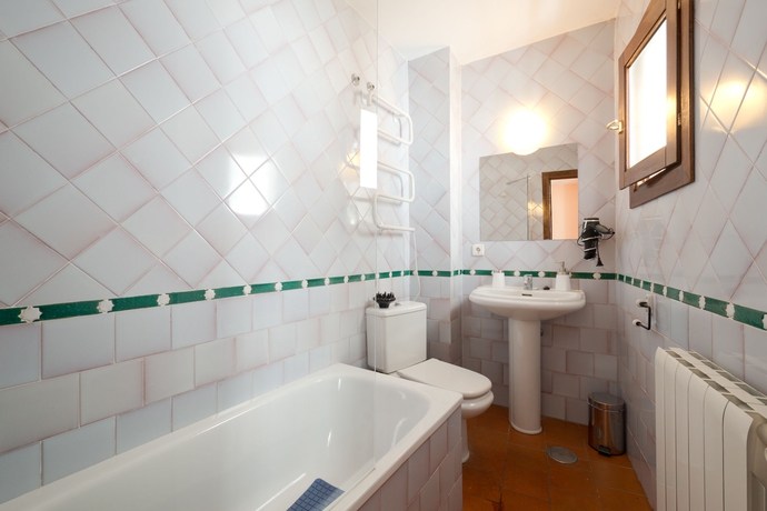 Imagen de la habitación del Hotel Casa Bombo. Foto 14