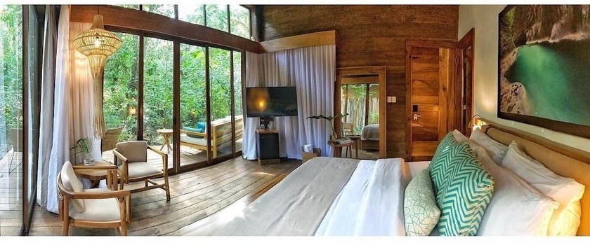 Imagen de la habitación del Hotel Casa Bonita Tropical Lodge. Foto 17