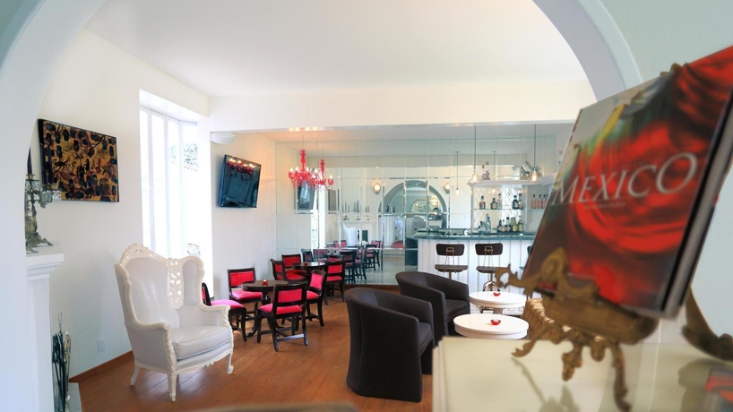 Imagen de los interiores del Hotel Casa Bonita and Luxury Residence. Foto 13