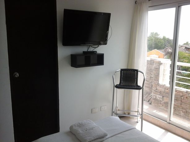 Imagen de la piscina del Hotel Casa Boquilla Del Mar 9-71. Foto 15