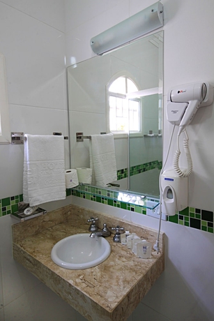 Imagen de la habitación del Hotel Casa Branca, Guaruja. Foto 16