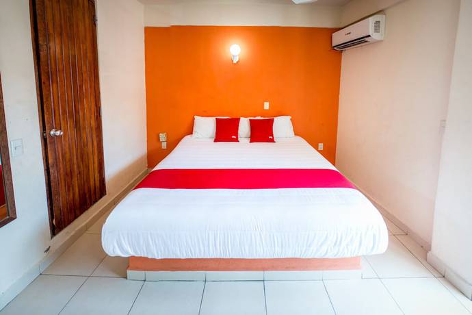 Imagen de la habitación del Hotel Casa Bravo. Foto 10