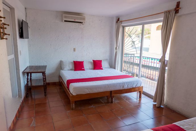Imagen de la habitación del Hotel Casa Bravo. Foto 13