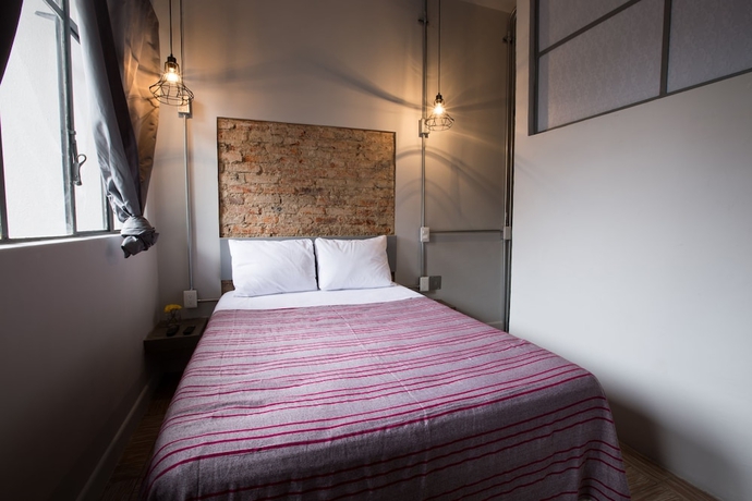 Imagen de la habitación del Hotel Casa Bruselas. Foto 9