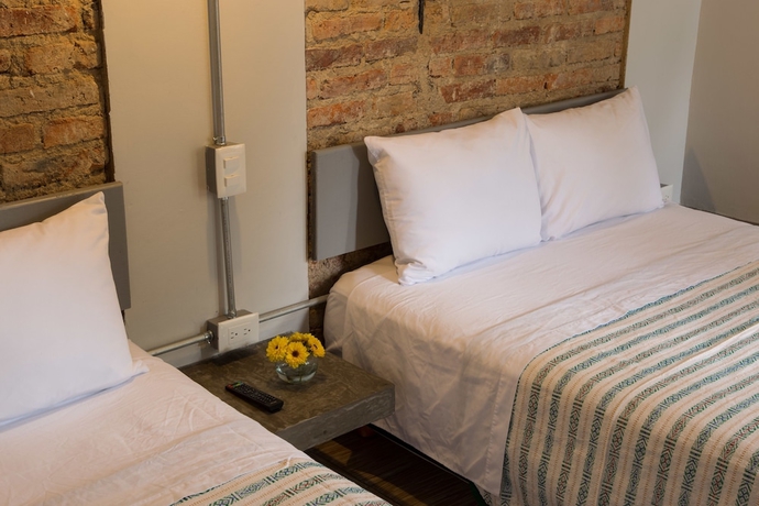 Imagen de la habitación del Hotel Casa Bruselas. Foto 12