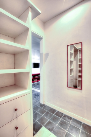 Imagen de la habitación del Hotel Casa Bruselas. Foto 14