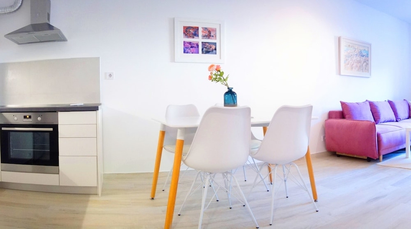 Imagen de la habitación del Hotel Casa Budva Apartments. Foto 6