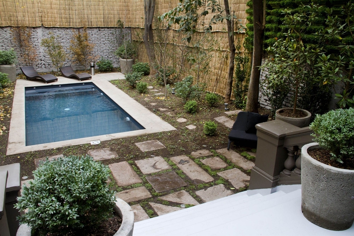 Imagen de la piscina del Hotel Casa Bueras Boutique. Foto 15