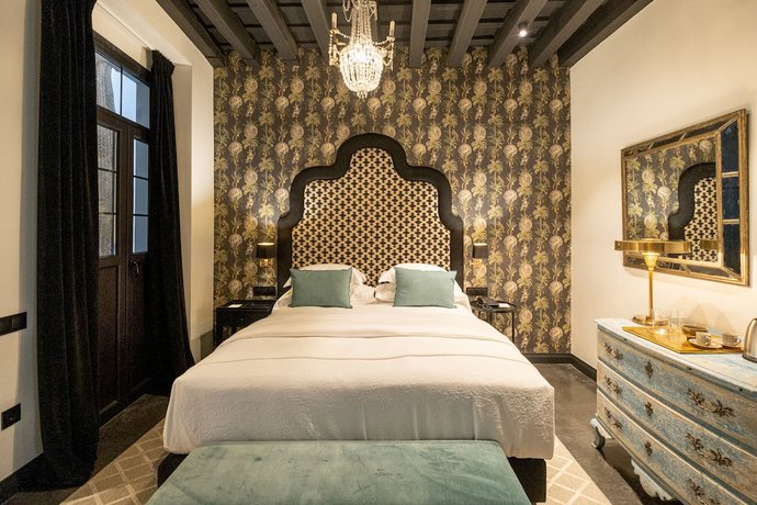 Imagen de la habitación del Hotel Casa Cánovas Boutique. Foto 9