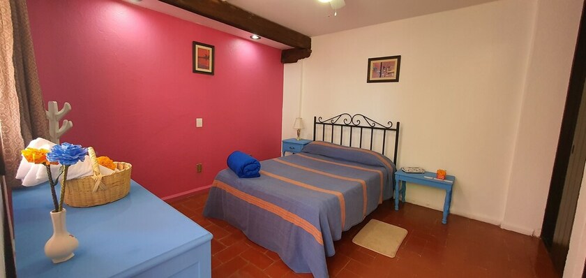 Imagen de la habitación del Hotel Casa California. Foto 19