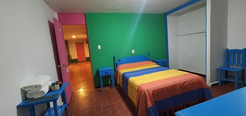 Imagen de la habitación del Hotel Casa California. Foto 20